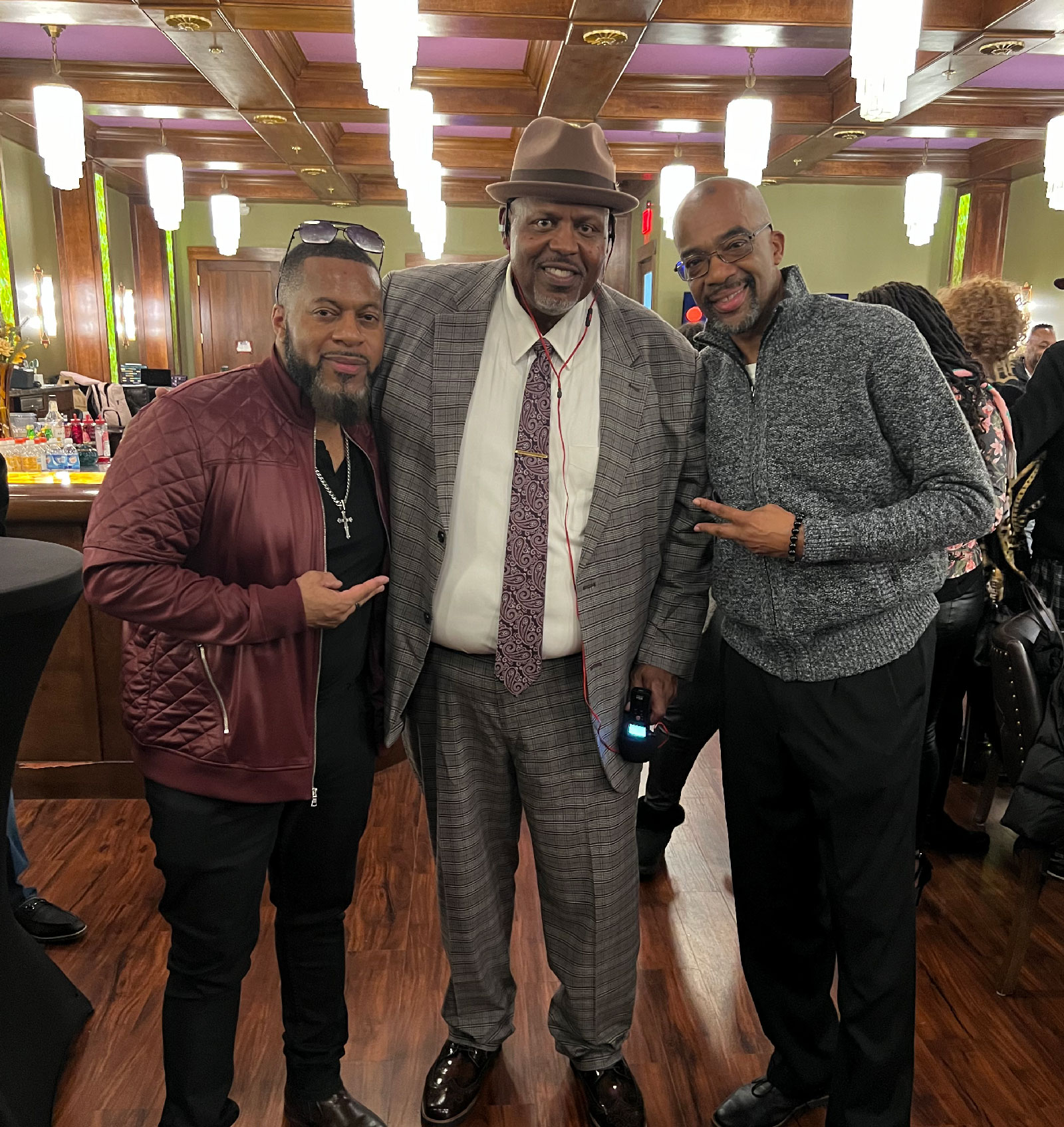 Lin Rountree & Dee Lucas